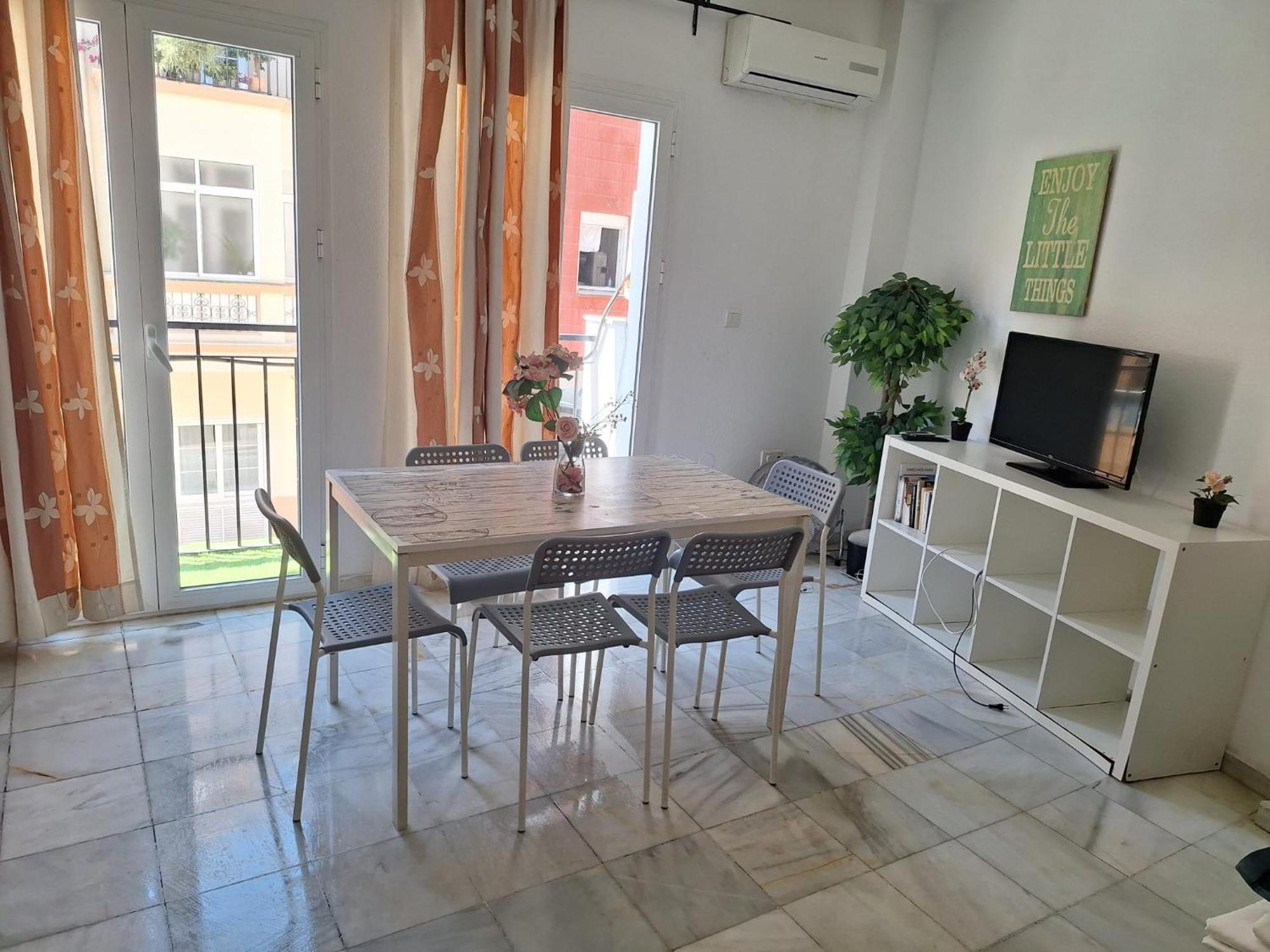 Apartamentos Centro Picasso マラガ エクステリア 写真